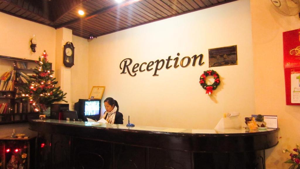 Hotel Binh Minh Sunrise Hue Esterno foto