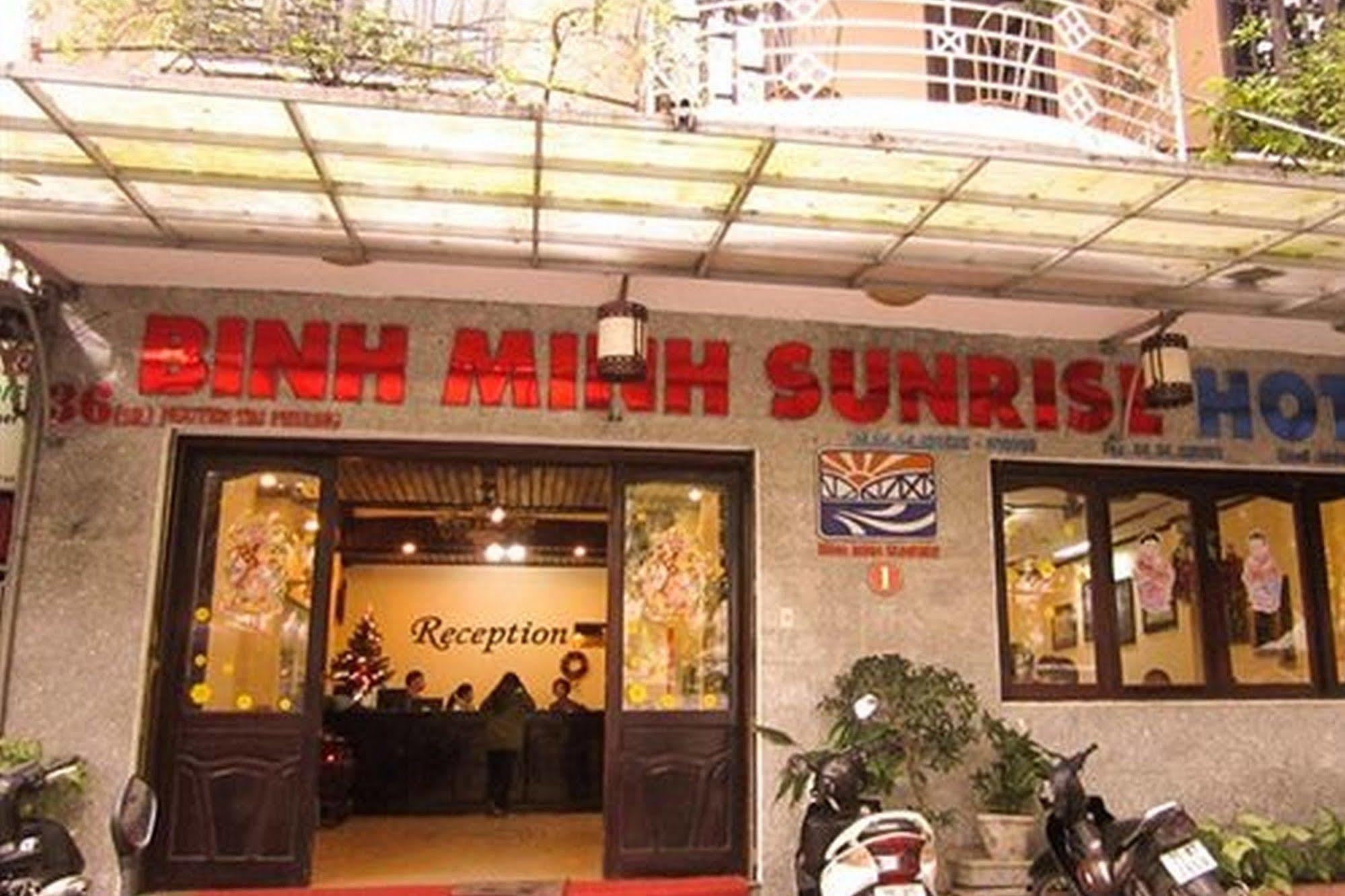 Hotel Binh Minh Sunrise Hue Esterno foto