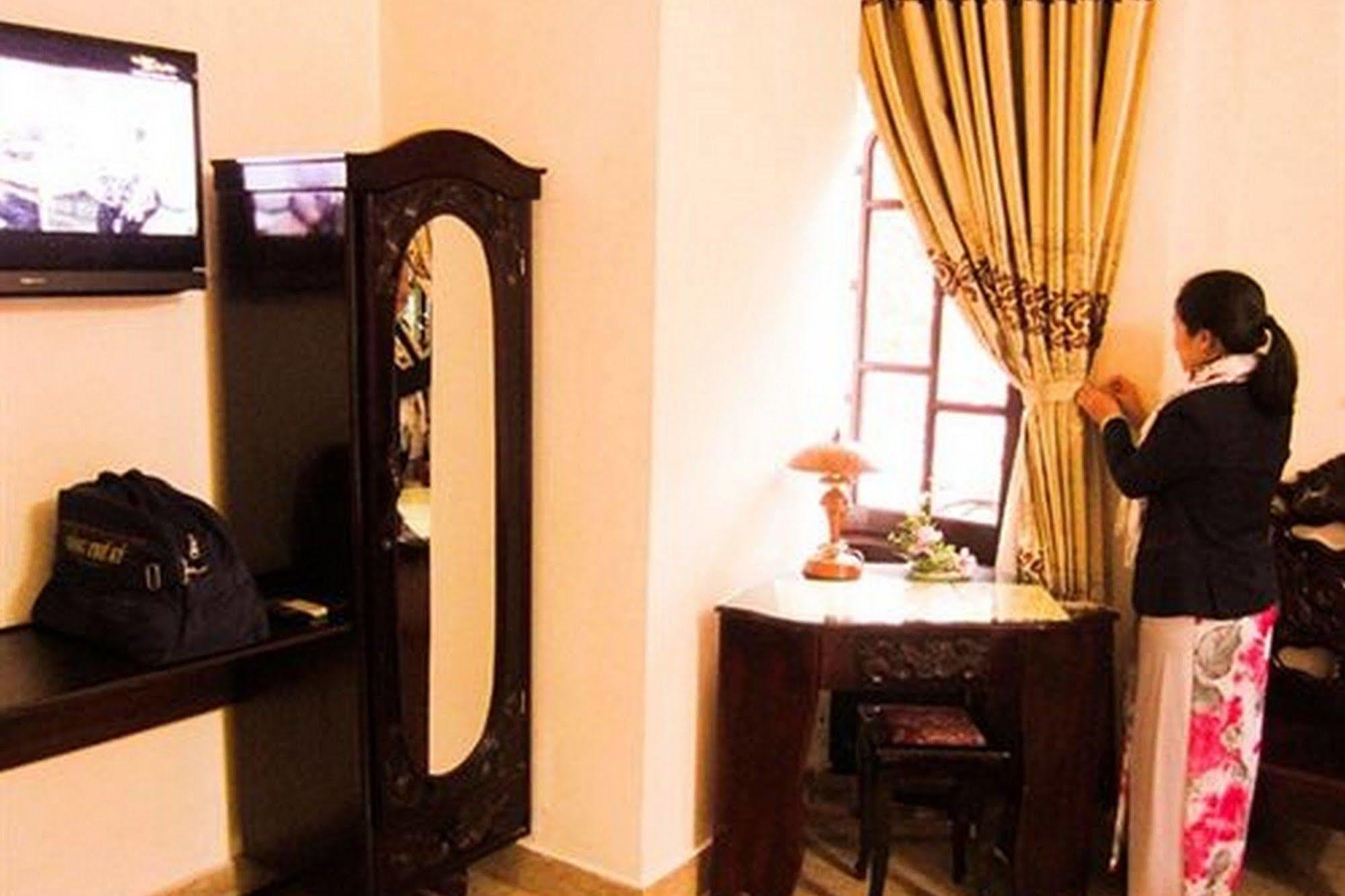 Hotel Binh Minh Sunrise Hue Esterno foto